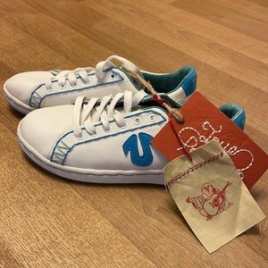 True Religion white/blue shoe size 8 women